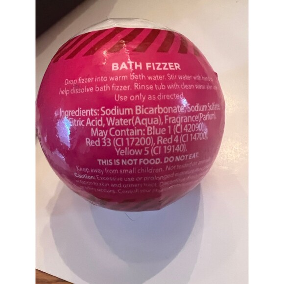 Simple Pleasures LOVE Bath Fizzer Vanilla Brown Sugar 6.34oz - Picture 3 of 3